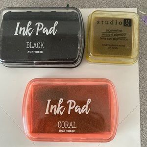 3 inks pads